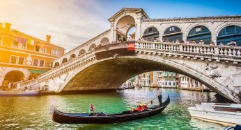 Dịch vụ chuyển phát nhanh Lâm Đồng đi Paris giá rẻ.
